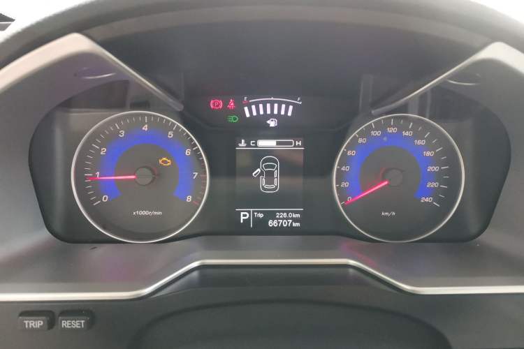 Used Geely Auto Emgrand 2016 Sedan 1.5L CVT Luxury Model Instrument Cluster