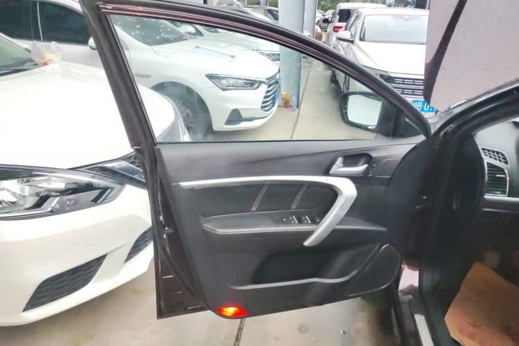 Used Geely Auto Emgrand 2016 Sedan 1.5L Manual Upward Edition Left Front Door Interior