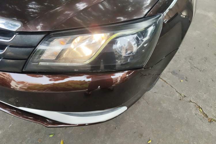 Used Geely Auto Emgrand 2016 Sedan 1.5L CVT Upward Version Left Front Headlight