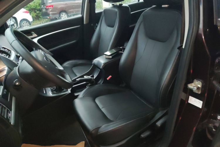 Used Geely Auto Emgrand 2016 Sedan 1.5L Manual Upward Edition Left Front Seat