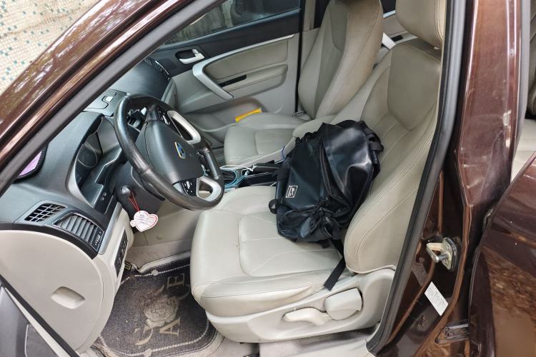 Used Geely Auto Emgrand 2016 Sedan 1.5L CVT Luxury Model Left Front Seat