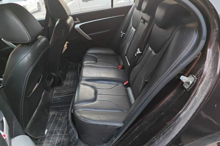 Used Geely Auto Emgrand 2016 Sedan 1.5L Manual Upward Edition Left Rear Seat