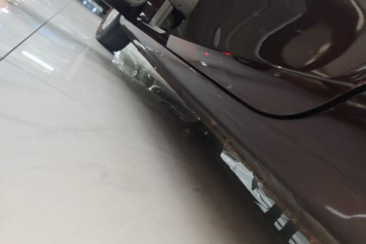 Used Geely Auto Emgrand 2016 Sedan 1.5L Manual Luxury Model Left Side Sill