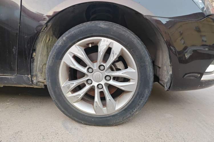 Used Geely Auto Emgrand 2016 Sedan 1.5L Manual Upward Edition Right Front Wheel Hub