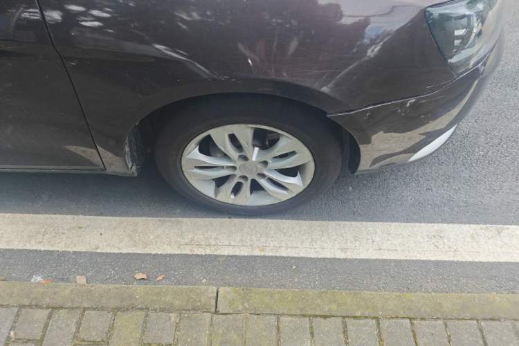 Used Geely Auto Emgrand 2016 Sedan 1.5L Manual Upward Edition Right Front Wheel Hub