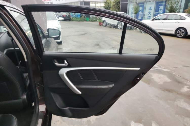 Used Geely Auto Emgrand 2016 Sedan 1.5L Manual Upward Edition Right Rear Door Interior
