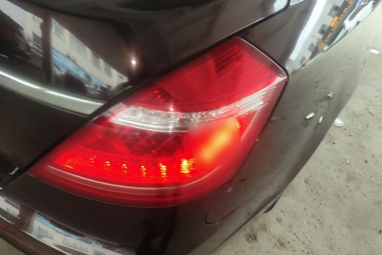 Used Geely Auto Emgrand 2016 Sedan 1.5L Manual Upward Edition Right Rear Taillight