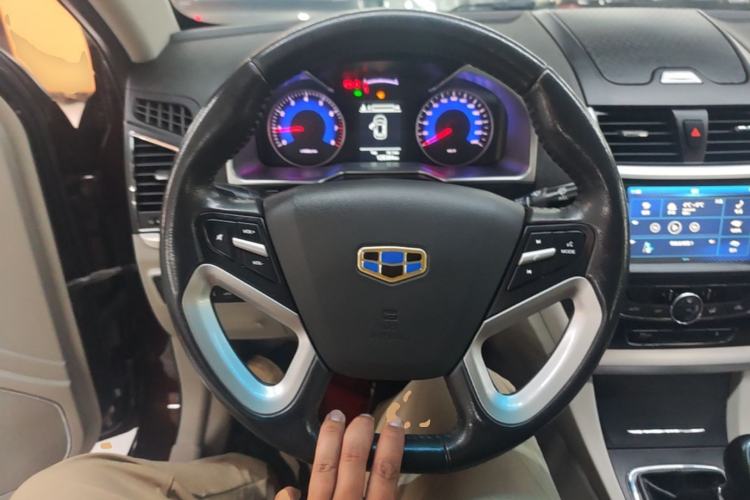 Used Geely Auto Emgrand 2016 Sedan 1.5L Manual Luxury Model Steering Wheel