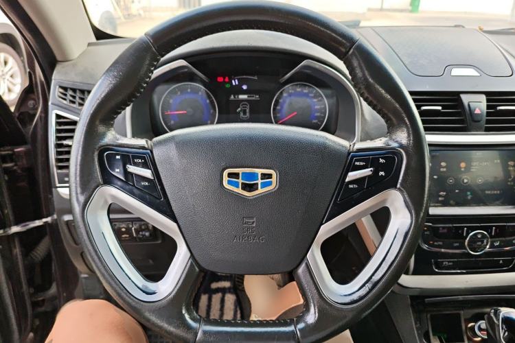 Used Geely Auto Emgrand 2016 Sedan 1.5L CVT Upward Version Steering Wheel
