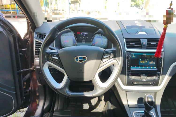 Used Geely Auto Emgrand 2016 Sedan 1.3T CVT Upward Edition Steering Wheel