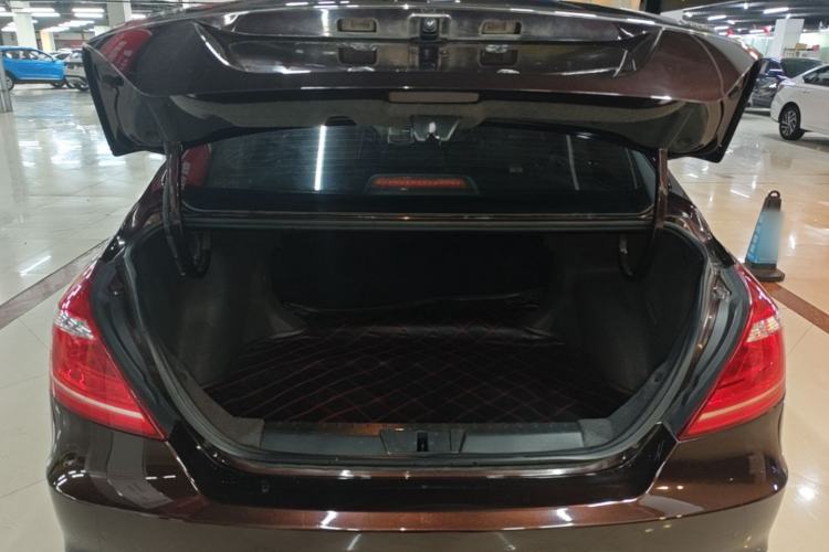 Used Geely Auto Emgrand 2016 Sedan 1.5L CVT Upward Version Trunk