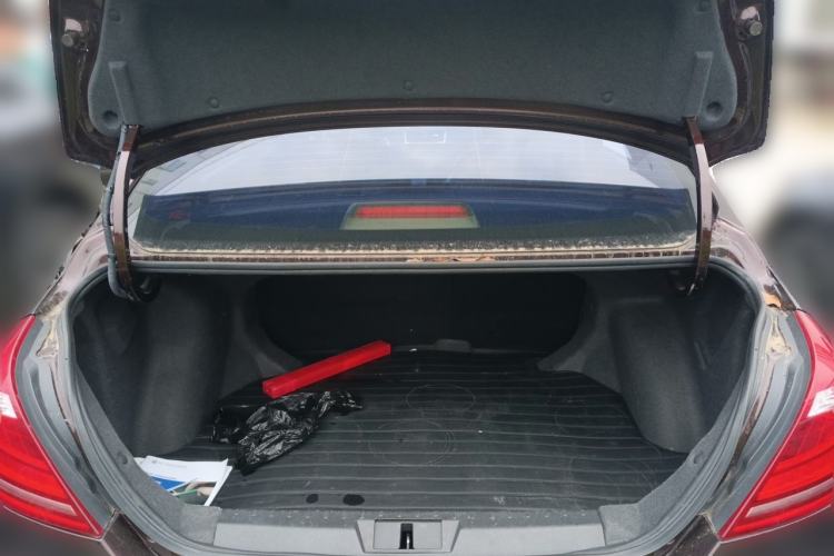 Used Geely Auto Emgrand 2016 Sedan 1.3T Manual Upward Edition Trunk