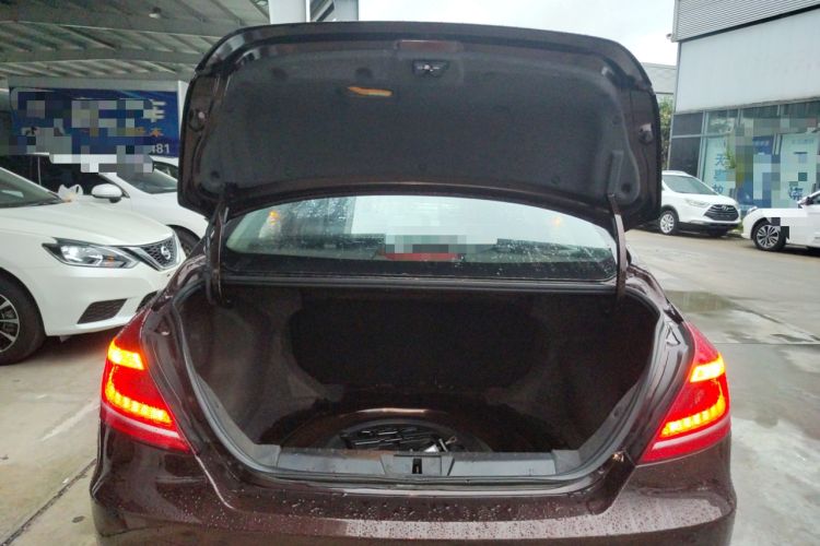 Used Geely Auto Emgrand 2016 Sedan 1.5L Manual Upward Edition Trunk