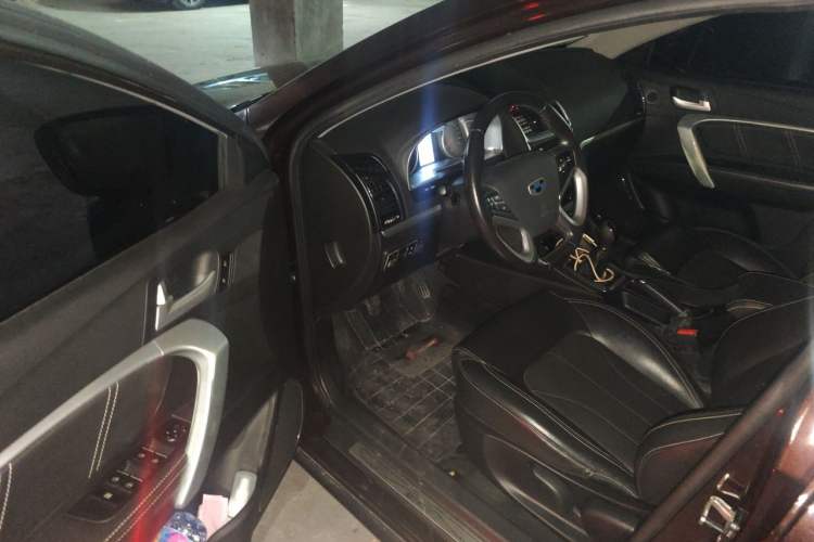 Used Geely Auto Emgrand 2016 Sedan 1.5L Manual Upward Edition Driver Seat