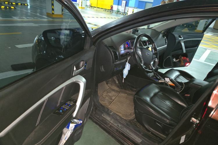 Used Geely Auto Emgrand 2016 Sedan 1.3T CVT Upward Edition Driver Seat