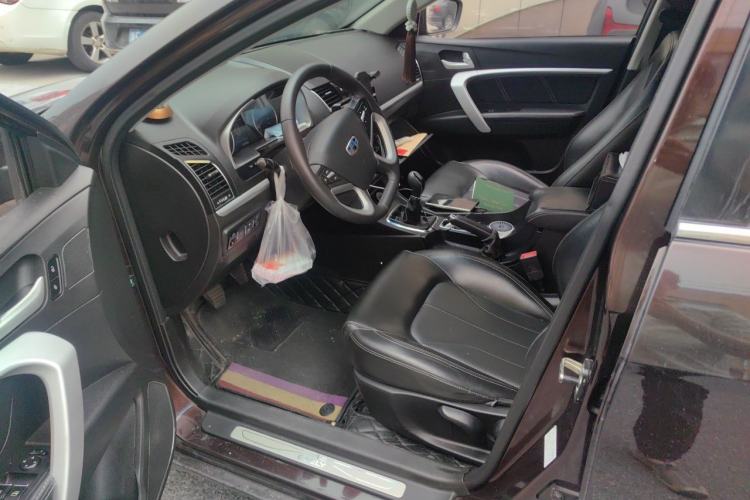 Used Geely Auto Emgrand 2016 Sedan 1.5L Manual Upward Edition Driver Seat