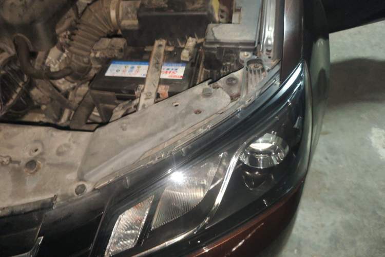 Used Geely Auto Emgrand 2016 Sedan 1.5L Manual Upward Edition Engine Bay Left