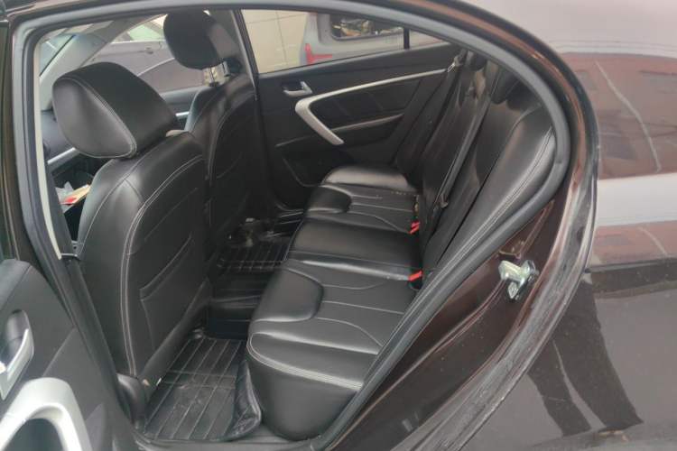 Used Geely Auto Emgrand 2016 Sedan 1.5L Manual Upward Edition Left Rear Seat