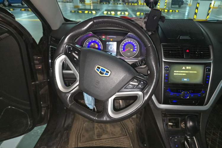 Used Geely Auto Emgrand 2016 Sedan 1.3T CVT Upward Edition Steering Wheel