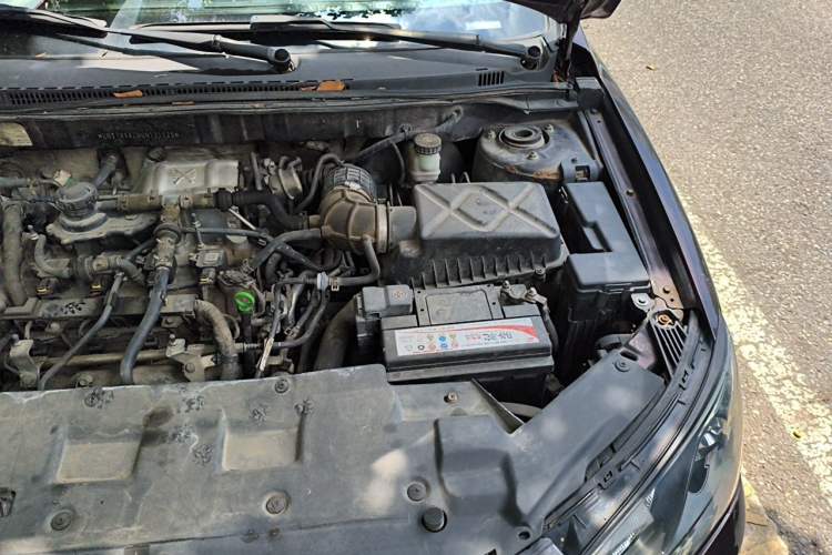 Used Geely Auto Emgrand 2016 Sedan 1.3T CVT Prestige Model Engine Bay Left