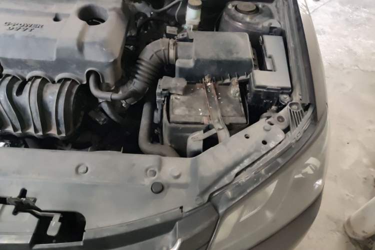 Used Geely Auto Emgrand 2016 Sedan 1.5L Manual Upward Edition Engine Bay Left