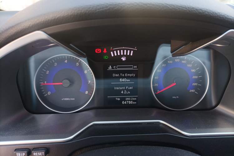 Used Geely Auto Emgrand 2016 Sedan 1.5L Manual Upward Edition Instrument Cluster