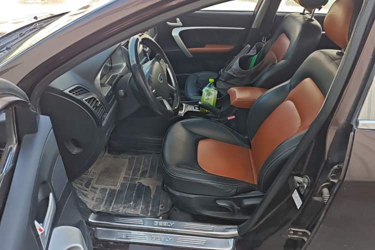 Used Geely Auto Emgrand 2016 Hatchback RS 1.5L CVT Upward Edition Left Front Seat