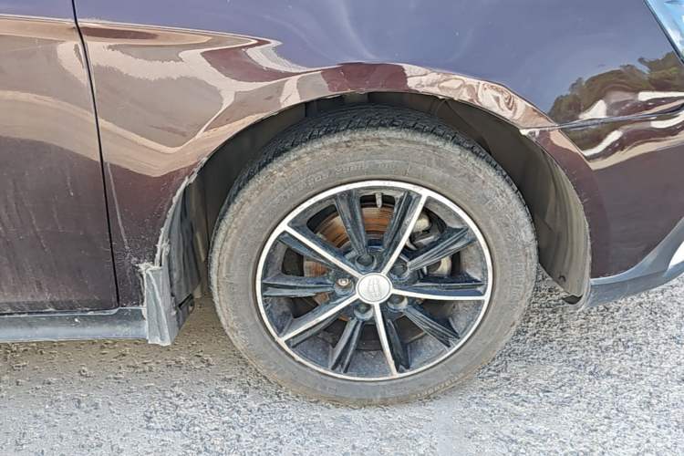 Used Geely Auto Emgrand 2016 Hatchback RS 1.5L CVT Upward Edition Right Front Wheel Hub