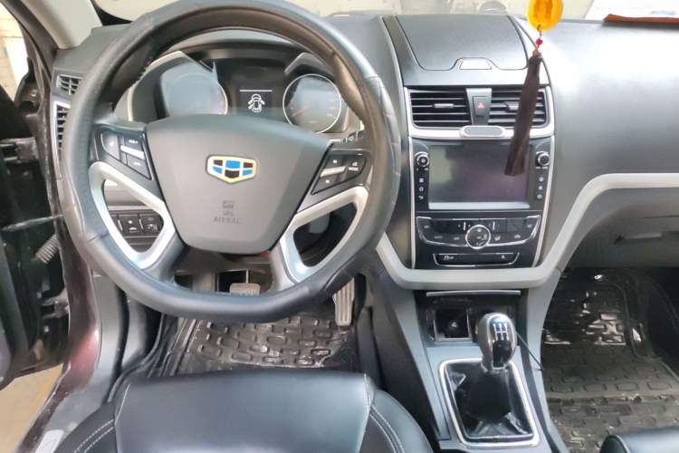 Used Geely Auto Emgrand 2016 Sedan 1.5L Manual Upward Edition Steering Wheel