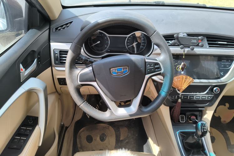 Used Geely Auto Emgrand 2016 Sedan 1.5L Manual Luxury Model Steering Wheel