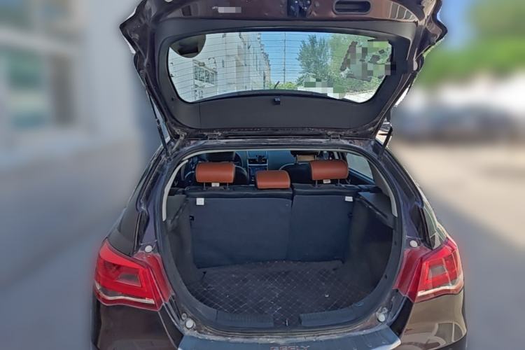Used Geely Auto Emgrand 2016 Hatchback RS 1.5L CVT Upward Edition Trunk