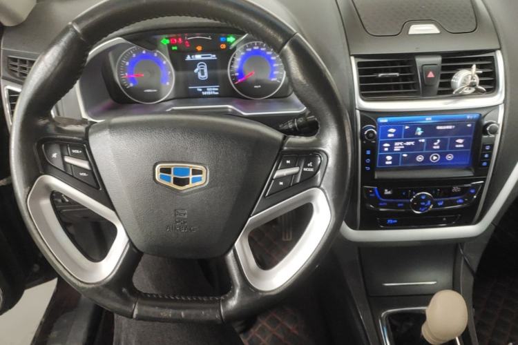 Used Geely Auto Emgrand 2016 Sedan 1.5L Manual Upward Edition Center Console