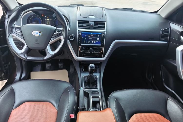 Used Geely Auto Emgrand 2016 Hatchback RS 1.5L Manual - Upward Edition Center Console