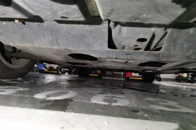Used Geely Auto Emgrand 2016 Sedan 1.5L CVT Upward Version Chassis Front
