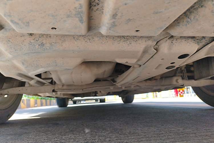 Used Geely Auto Emgrand 2016 Sedan 1.5L Manual Upward Edition Chassis Front