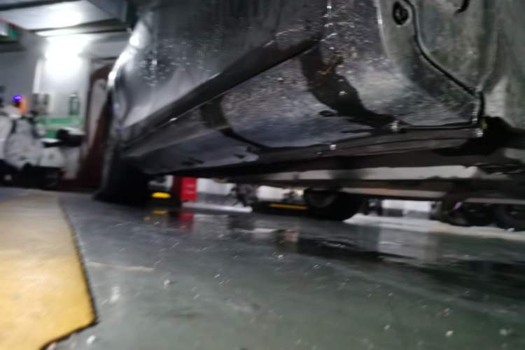 Used Geely Auto Emgrand 2016 Sedan 1.5L CVT Upward Version Chassis Front Right