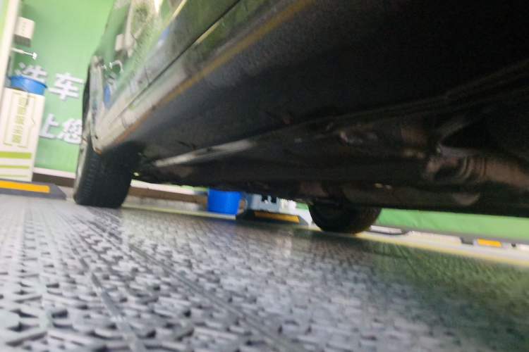 Used Geely Auto Emgrand 2016 Sedan 1.5L Manual Upward Edition Chassis Rear Left