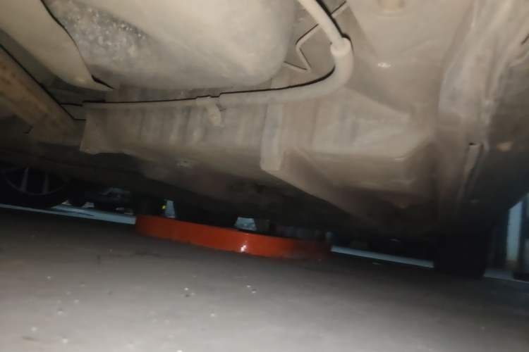 Used Geely Auto Emgrand 2016 Sedan 1.3T Manual Upward Edition Chassis Rear Right
