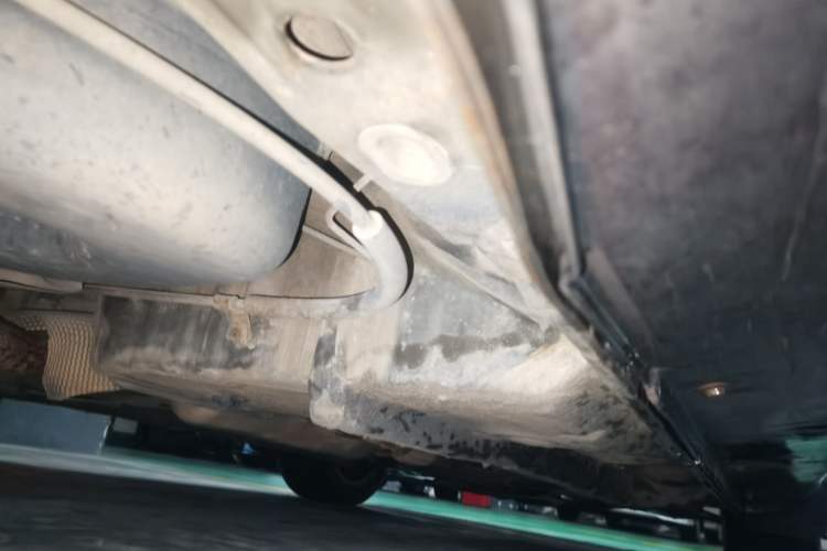 Used Geely Auto Emgrand 2016 Sedan 1.5L Manual Upward Edition Chassis Rear Right