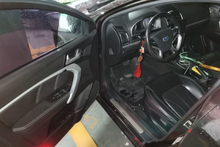 Used Geely Auto Emgrand 2016 Sedan 1.5L CVT Upward Version Driver Seat