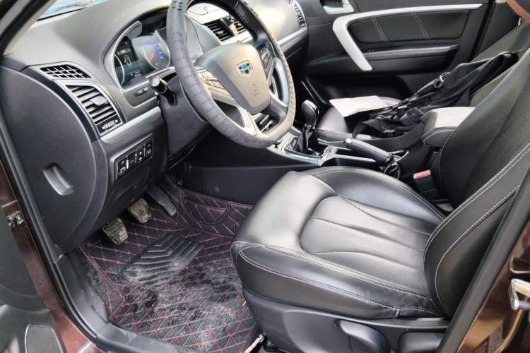 Used Geely Auto Emgrand 2016 Sedan 1.5L Manual Upward Edition Driver Seat