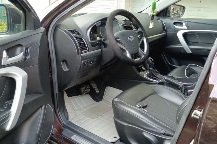 Used Geely Auto Emgrand 2016 Sedan 1.3T CVT Upward Edition Driver Seat