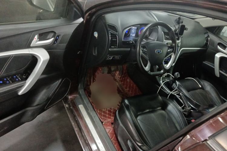Used Geely Auto Emgrand 2016 Sedan 1.5L Manual Upward Edition Driver Seat