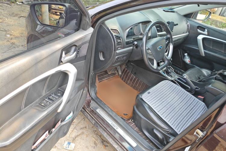 Used Geely Auto Emgrand 2016 Sedan 1.3T CVT Upward Edition Driver Seat