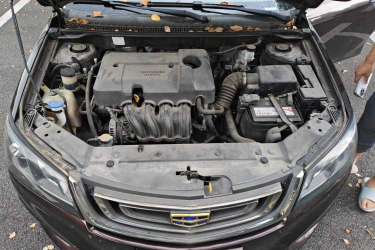 Used Geely Auto Emgrand 2016 Sedan 1.5L Manual Luxury Model Engine Bay