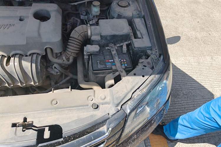 Used Geely Auto Emgrand 2016 Sedan 1.5L Manual Upward Edition Engine Bay Left