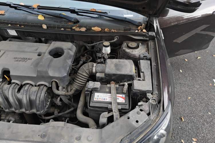 Used Geely Auto Emgrand 2016 Sedan 1.5L Manual Luxury Model Engine Bay Left