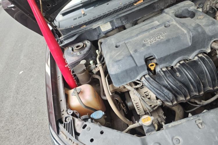 Used Geely Auto Emgrand 2016 Sedan 1.5L CVT Luxury Model Engine Bay Right