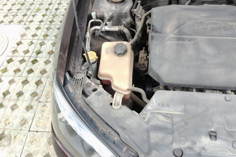 Used Geely Auto Emgrand 2016 Sedan 1.3T CVT Upward Edition Engine Bay Right