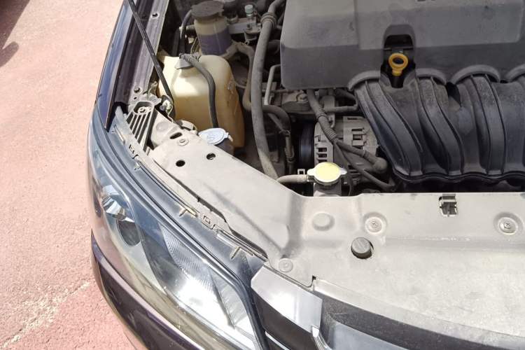 Used Geely Auto Emgrand 2016 Hatchback RS 1.5L Manual - Upward Edition Engine Bay Right